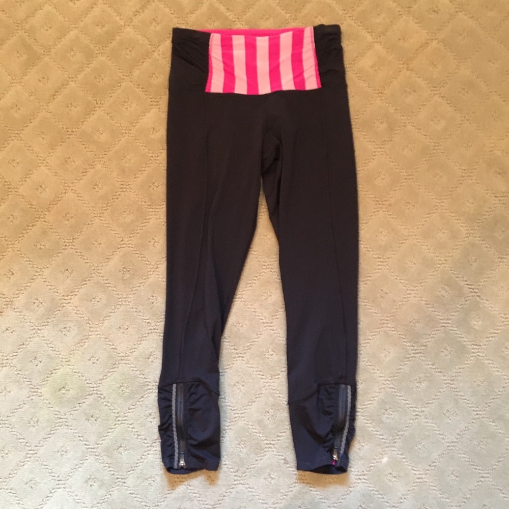 Rare lululemon Capri leggings